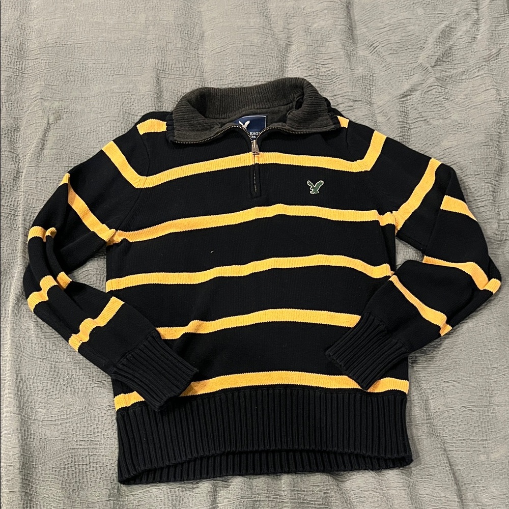 American Eagle Outfitters Dark Blue and Gold Striped Zip-Up Sweater